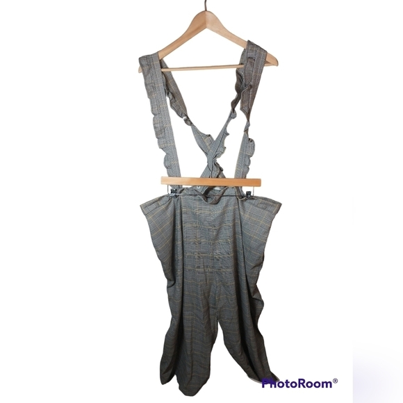 Modcloth Plaid Cropped Pants Ruffle Suspenders overalls wide leg, size 4X - Picture 2 of 10
